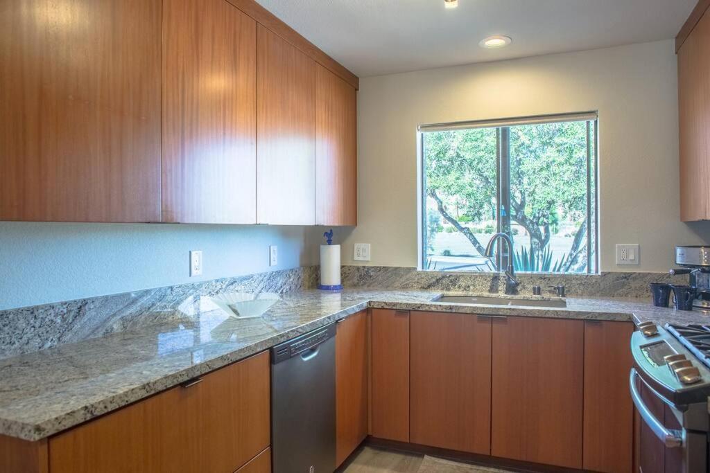 Charming Palm Desert Oasis - An Ideal Getaway Home Ngoại thất bức ảnh